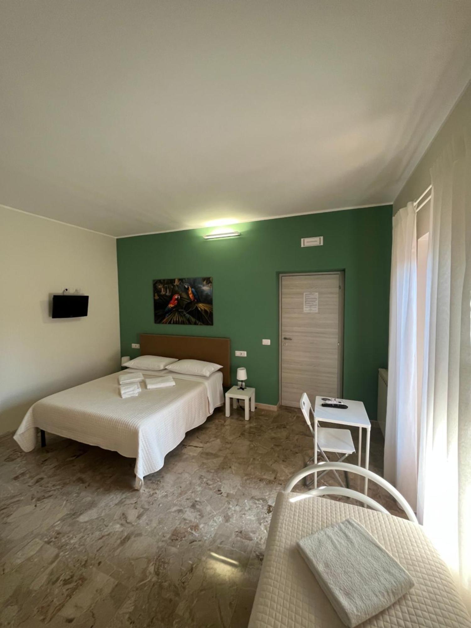 B&B Casa Doria วัลมนโตเน ภายนอก รูปภาพ